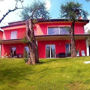 https://casa-simone-malcesine.hotelinveneto.com